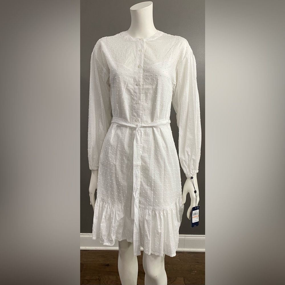 NWT Tommy Hilfiger Chambray white long-sleeve belted shirtdress. Size 2